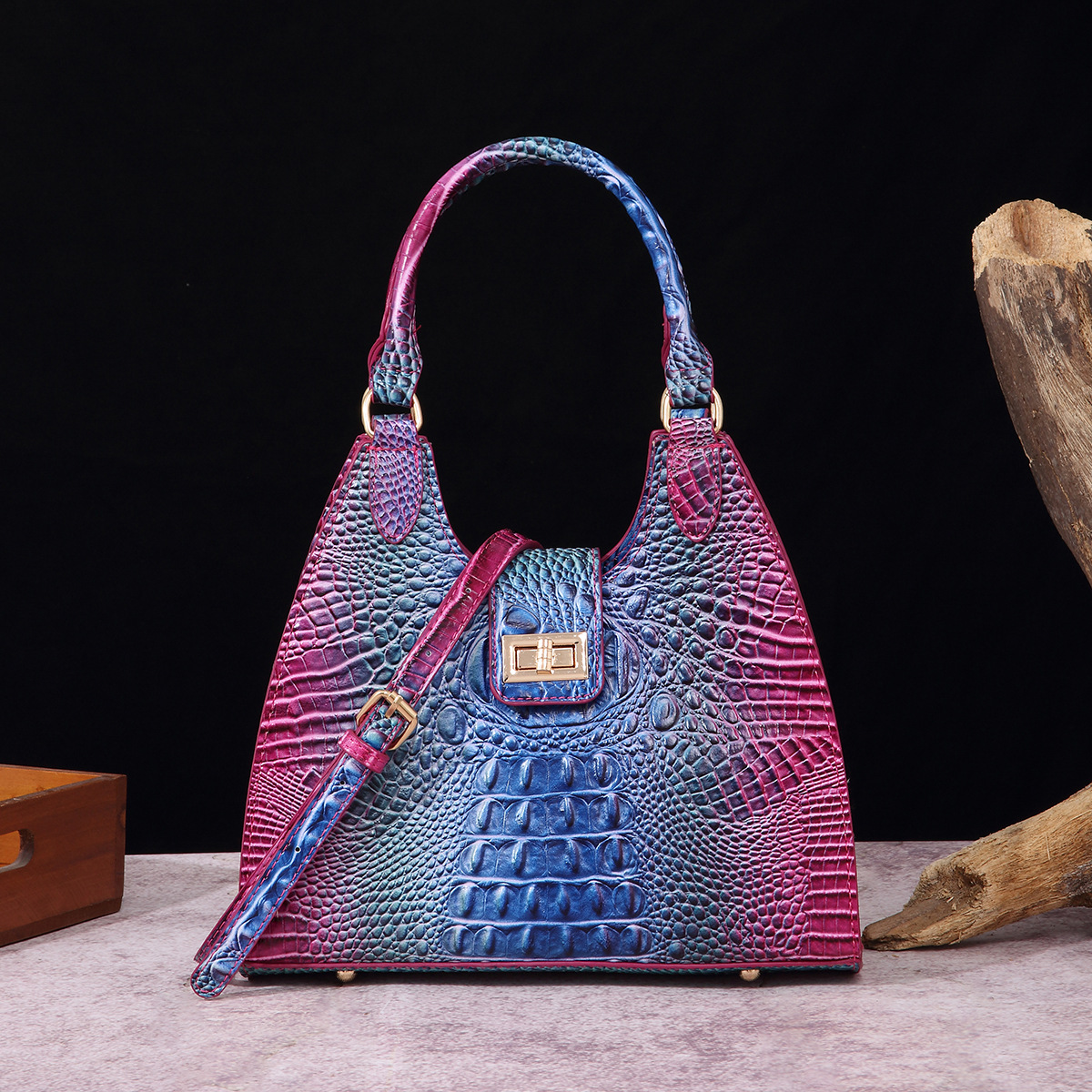 Women's Crossbody Bag Crocodile Pattern Fashionable Shoulder Bag_voghion.com