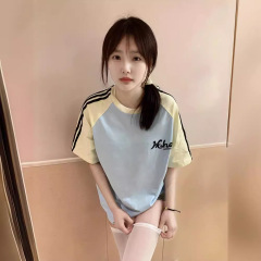 アメリカのドーパミンは肩を挿してストライプの半袖のtシャツの女性の夏のoversize高街のゆったりとした色の上着をつなぎます。