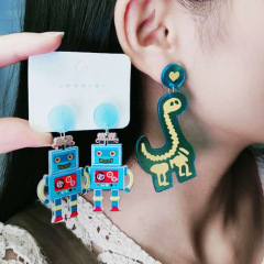 韓国版アニメ恐竜ロボット男の子のイヤリングはシンプルなins風アクリルピアスです。