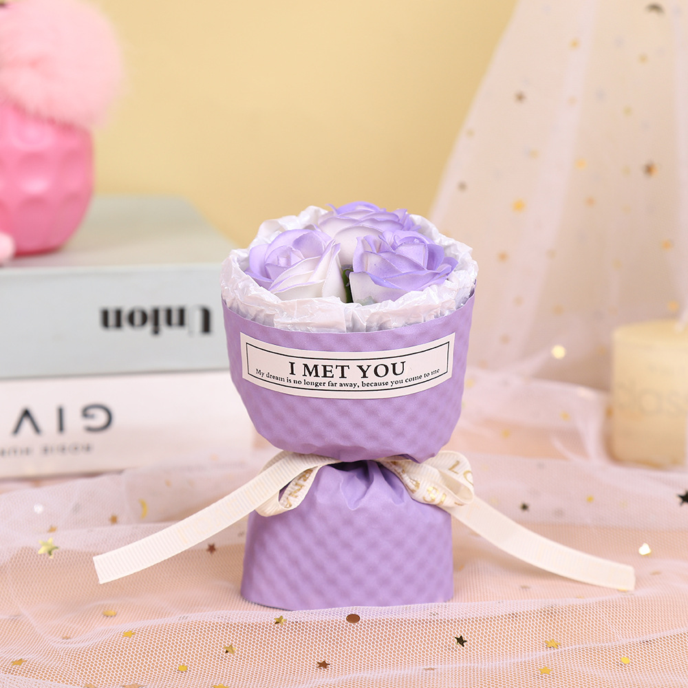 Día de San Valentín ins bolsillo encuentro pequeño ramo de flores MINI novia regalo decoración de automóvil salida de aire mini rosa