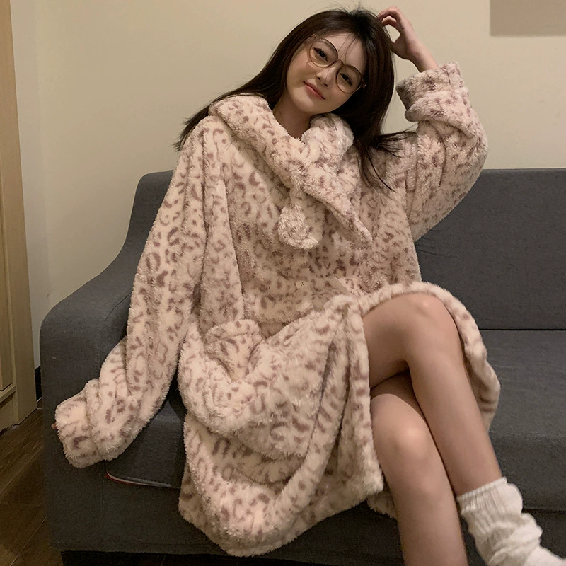 Плащ зимний для bathrobe?
