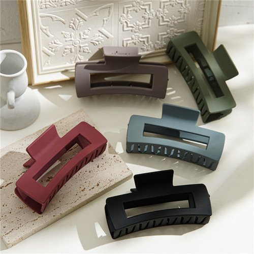 Cross-border new Morandi color hair clip solid color simple large girl hair clip back head shark clip