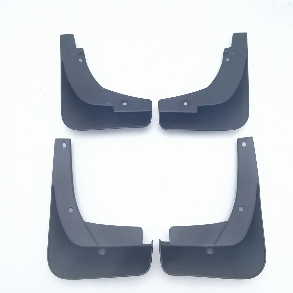 Aplicable a la copa de oro F50 para el comercio exterior transfronterizo guardabarros de automóviles fabricantes de modificación directa de una pieza de generación