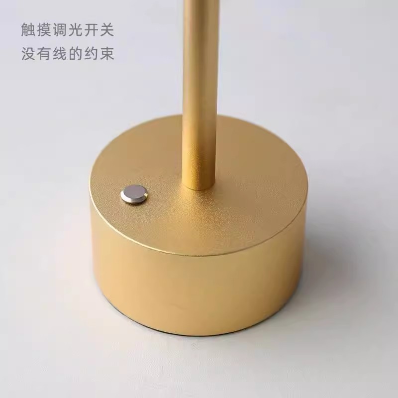 Lámpara de Mesa Escandinava LED Táctil para Dormitorio, Lámpara de Mesa USB con Luz Nocturna, Lámpara de Mesa Recargable de Lujo Accesible Transfronteriza para Amazon