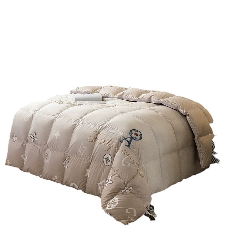Three dimensional duvet cover with down, gradient, E18