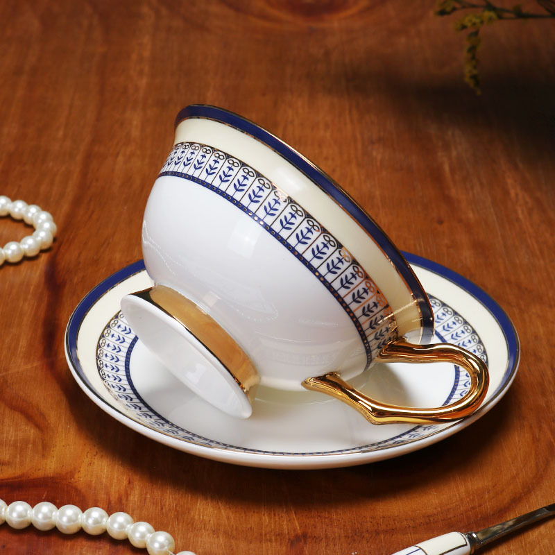 Tazas de café europeas de alta calidad, lujo ligero, sensación de alta calidad, set de té de la tarde, tazas de cerámica y platos