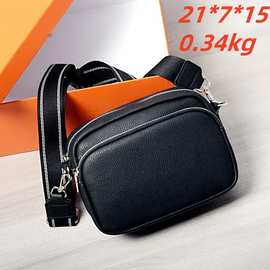 Сумка潮流女包2025新款跨境外贸大容量斜挎小包女单肩小方包