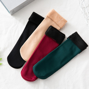 Source manufacturers wholesale autumn and winter men's and women's warm socks plus velvet padded snow socks lovers floor socks casual cotton socks