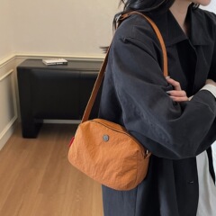 跨境日系尼龙布小包包新款ins时尚单肩包轻便休闲骑行男女同款斜