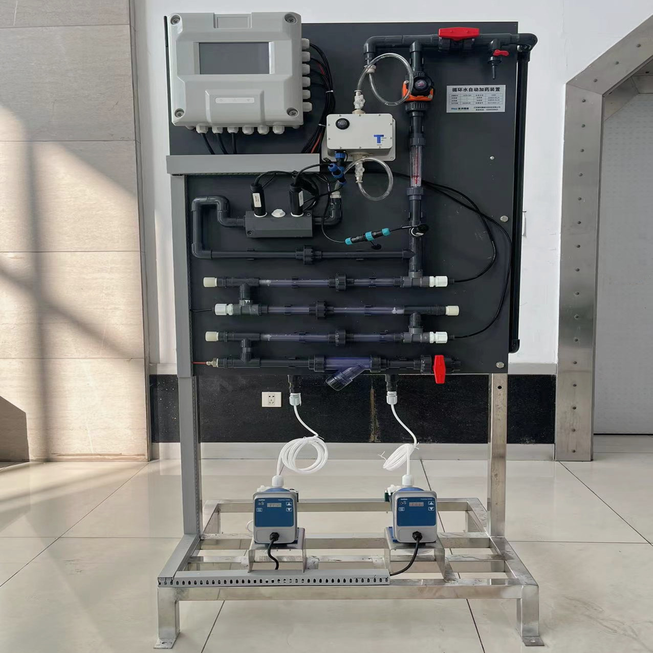 厂家直供荧光剂示踪加药装置 各类全自动荧光剂示踪加药装置系统