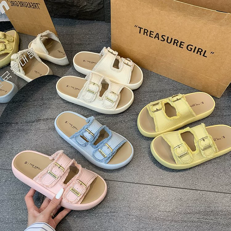 Slide platform, summer slippers, fashionable beach footwear for leisure, city style, high-quality style