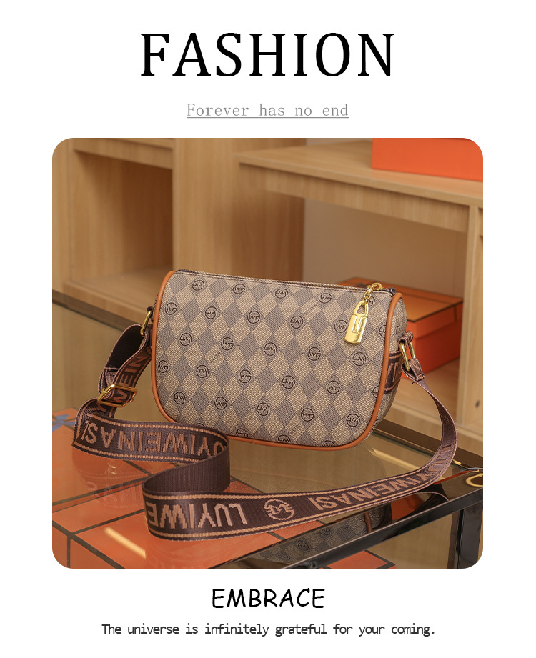 Grenzüberschreitende heiß verkaufte Taschen für Frauen 2023 neue Mode Retro-bedruckte Umhängetasche Außenhandel Damentasche breiter Schultergurt Umhängetasche_voghion.com