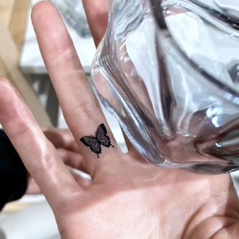 Herbal juice tattoo stickers ins small pattern butterfly finger girl tattoo stickers female waterproof lasting