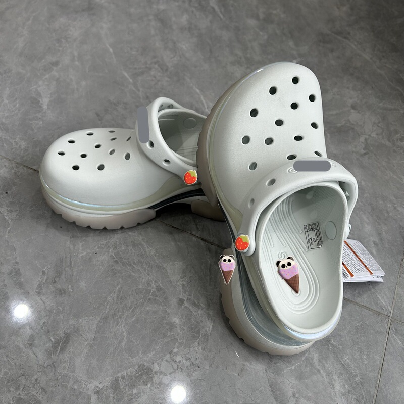 In-Stock Small Dolphin Beach Casual Comfortable Height-Increasing Fashionable Versatile Couple Beach Shoes for Men and Women, Available for Wholesale and Dropshipping