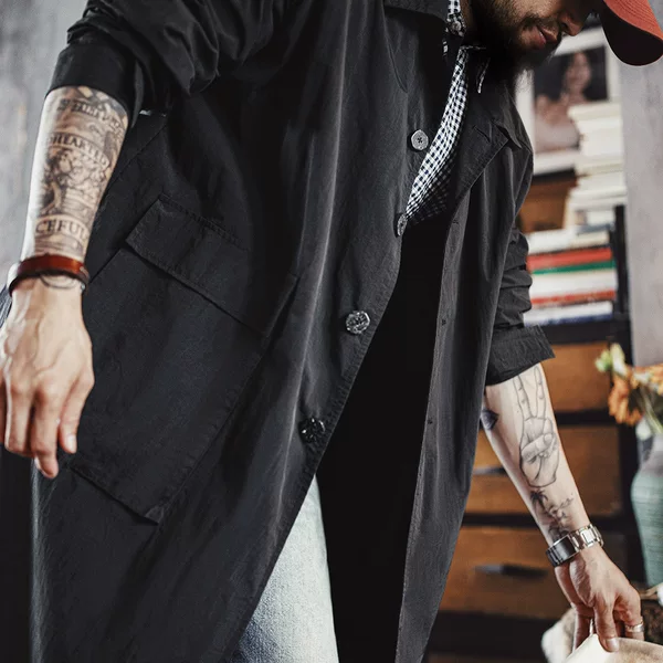 Maden Workwear American-Style Black Balmacaan Trench Coat with Lapels, Mid-Length Japanese Commuter Coat for Men, Spring
