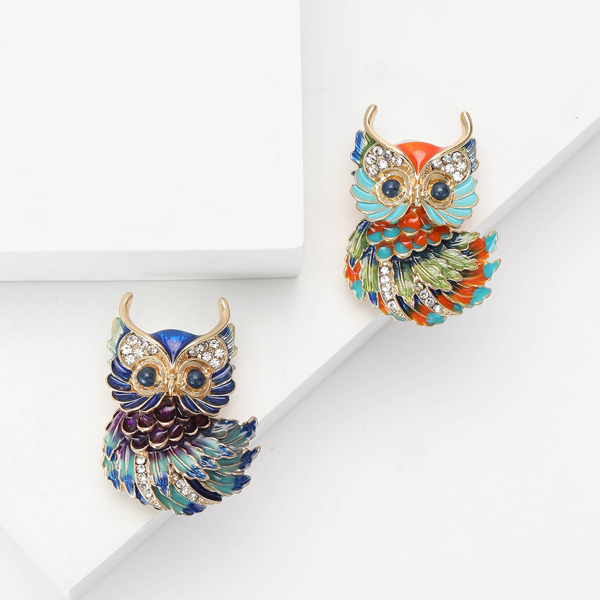 European and American Cute Alloy Enamel Owl Brooch Niche All-match Women's Suit Cardigan Corsage Jewelry Pin