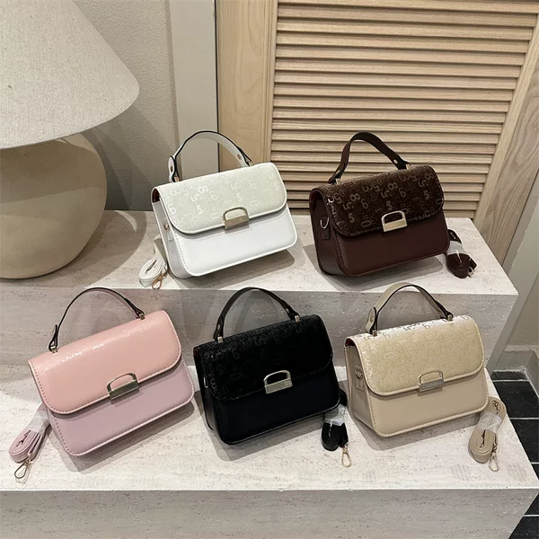 Cross-border retro printed letter 2026 dropshipping luxury new fashion PU handbag shoulder bag underarm bag for women