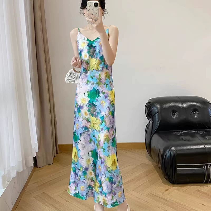 Летнее платье 2025 года с принтом, новый французский стиль, элегантное облегающее платье, ацетатная атласная длинная юбка, юбка на бретелях