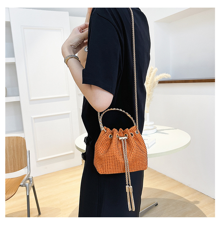 328g Weight Polyester Lining Material String Closure Type Single Shoulder Strap Strap Type Bucket Bag Bags Type Shopping Occasion Pu Leather Material Solid Color Pattern Women'S Gender Rhinestone Design Fashion Style Bucket Shape Small Size Women's Small Pu Leather Fashion Bucket Bag 8