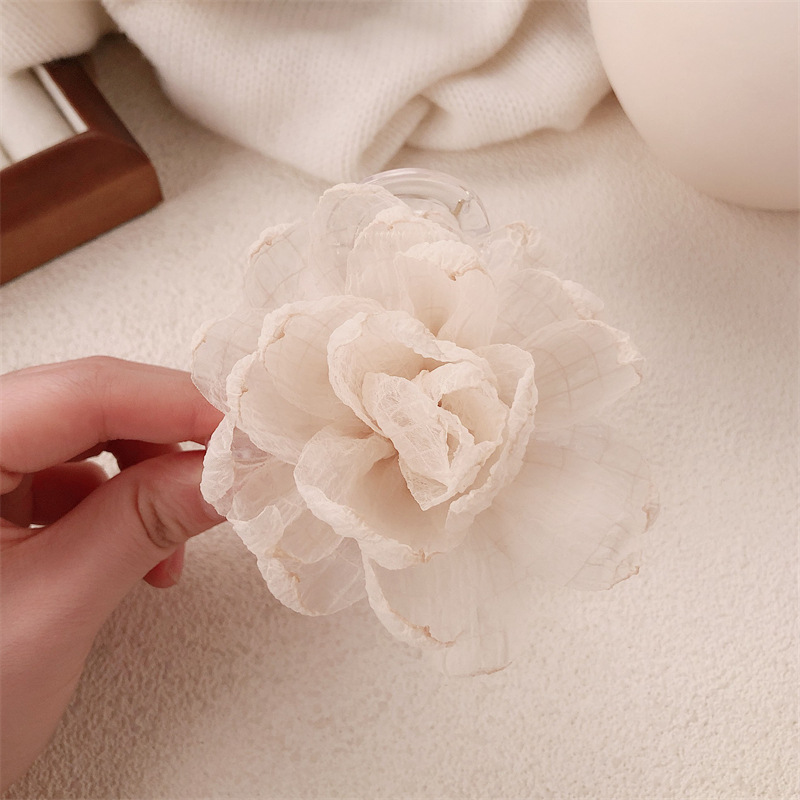 Nuevo estilo coreano temperamento artístico temperamento antiguo hilo de red flores agarrando clip de pelo estilo francés detrás de la cabeza agarrando tocado de verano