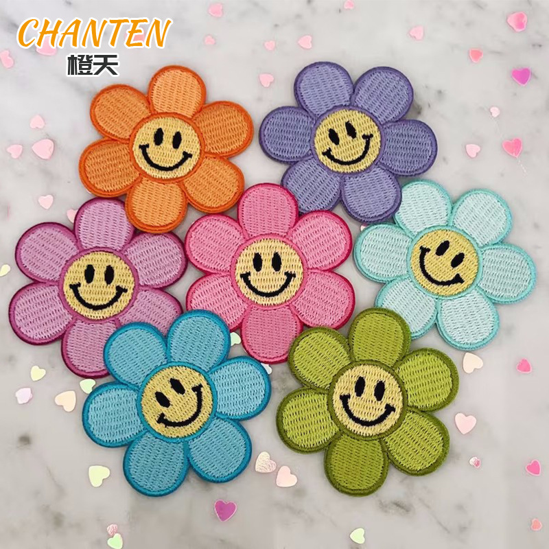 Customized 2inch European and American Best-Selling Hot Melt Adhesive Back Smiley Face Flower Embroider Jacket T-Shirt Cloth Patch Accessories Customized 2inch European and American Best-Selling Hot Melt Adhesive Back Smiley Face Flower Embroider Jacket T-Shirt Cloth Patch Accessories