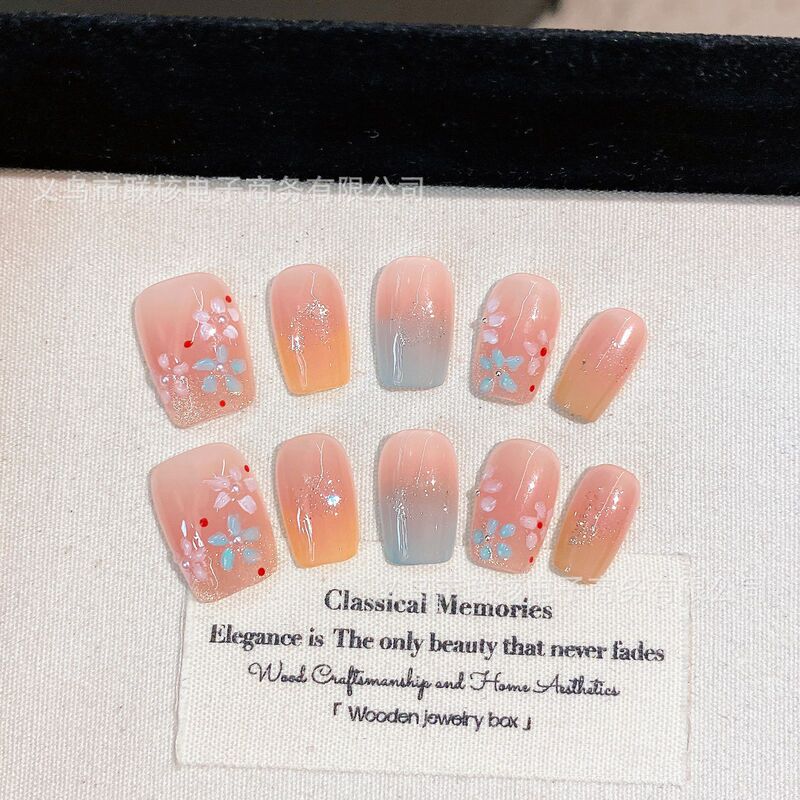 (Original) Handmade Wearable Nails with Summer Oil Painting Flowers, Simple, Sweet, and Cute, Purely Handmade Short-Style Wearable Nail Pieces