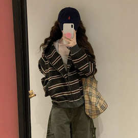 美式复古拼接条纹开衫拉链毛衣女秋冬宽松设计感显瘦百搭慵懒外套
