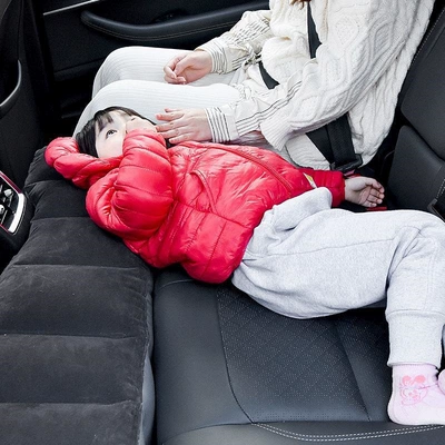 Vehicle-mounted inflatable bed: pad, children's sleeping bed, in-car