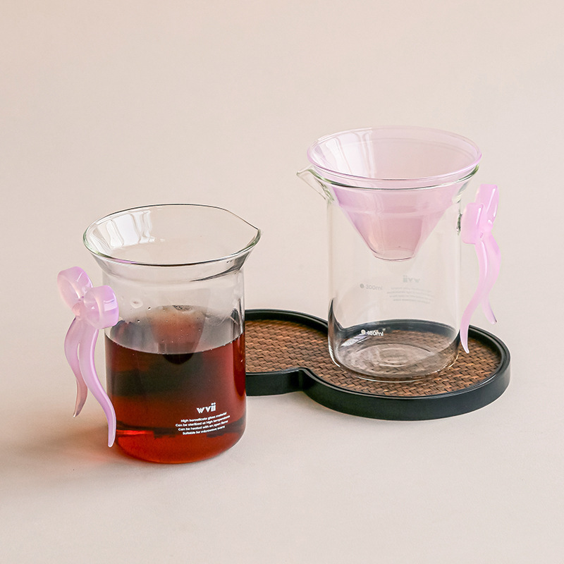 British Wvii Bow Japanese Drip Hand-Brewed Coffee Extraction Pot Set V60 Filter Cup Sharing Pot British Wvii Bow Japanese Drip Hand-Brewed Coffee Extraction Pot Set V60 Filter Cup Sharing Pot