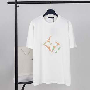 �羳 �H��T�� 2025�ļ��¿����~�ݻ���3D�C�����e������Ů����