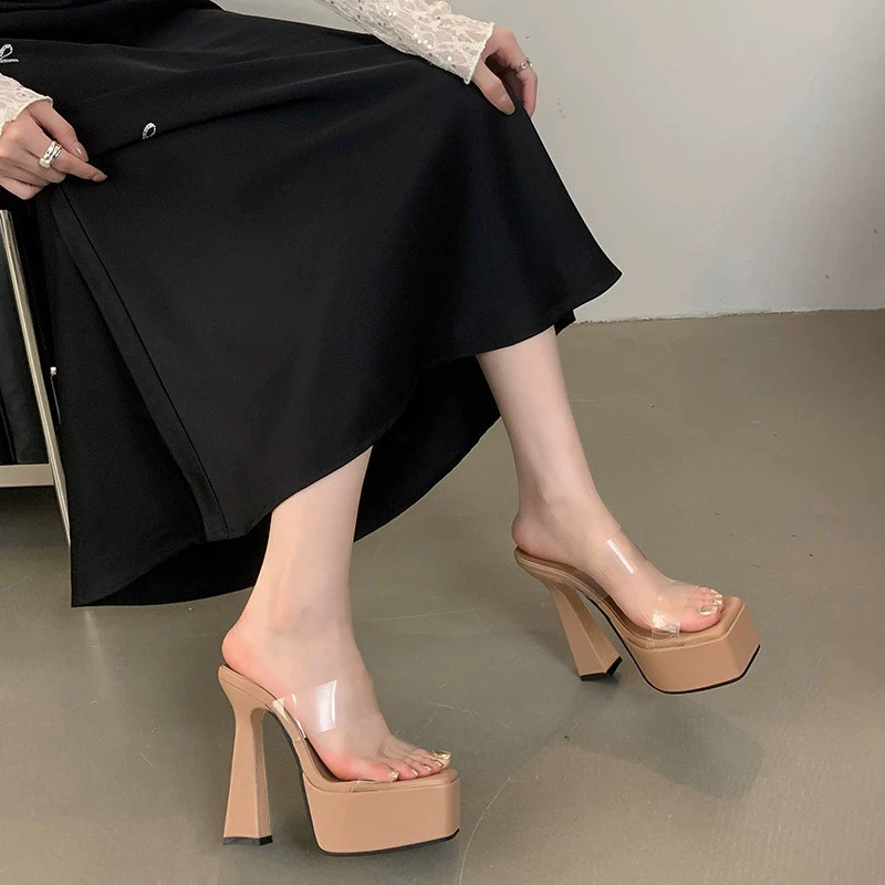 Новые стильные женские босоножки на каблуке с кристаллами, летние прозрачные нескользящие туфли на высоком каблуке, водонепроницаемые платформы, модные шлепанцы на толстом каблуке