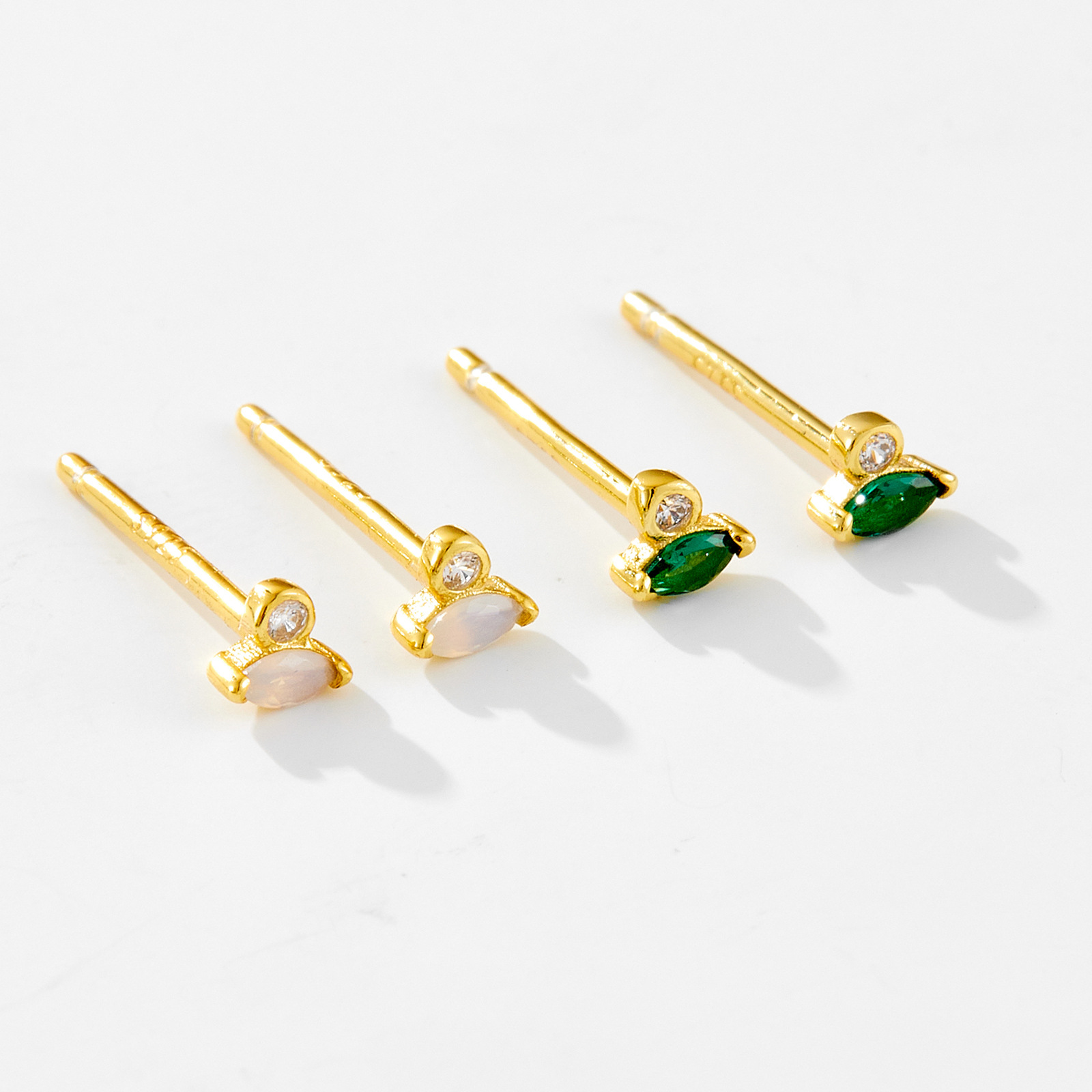 1 Pair Quantity 1 Pair 925 Sterling Silver Zircon Geometric Ear Studs