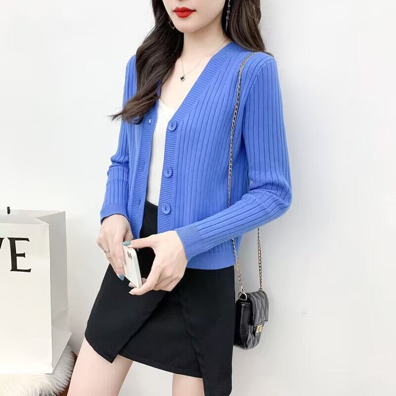 Internet Celebrity Knitted Sweater Cardigan Short Top Small Coat Women's 2025 New Spring and Autumn Loose Shawl Outer Wear