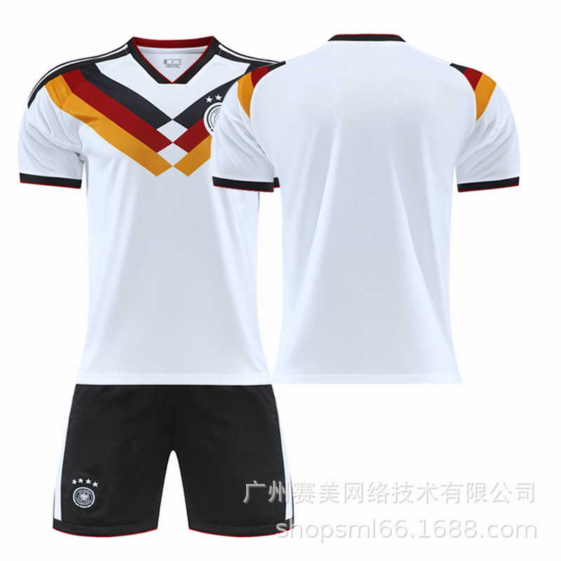 25-26 Selección nacional alemana No. 17 Wirtz Fútbol Trajes masculinos 8 Cross 13 Mueller Copa Mundial