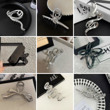 ���s�߼������ν���ץ�AŮ�\�Ͻ�С���ٴ��l�A���X�����~�A�l�