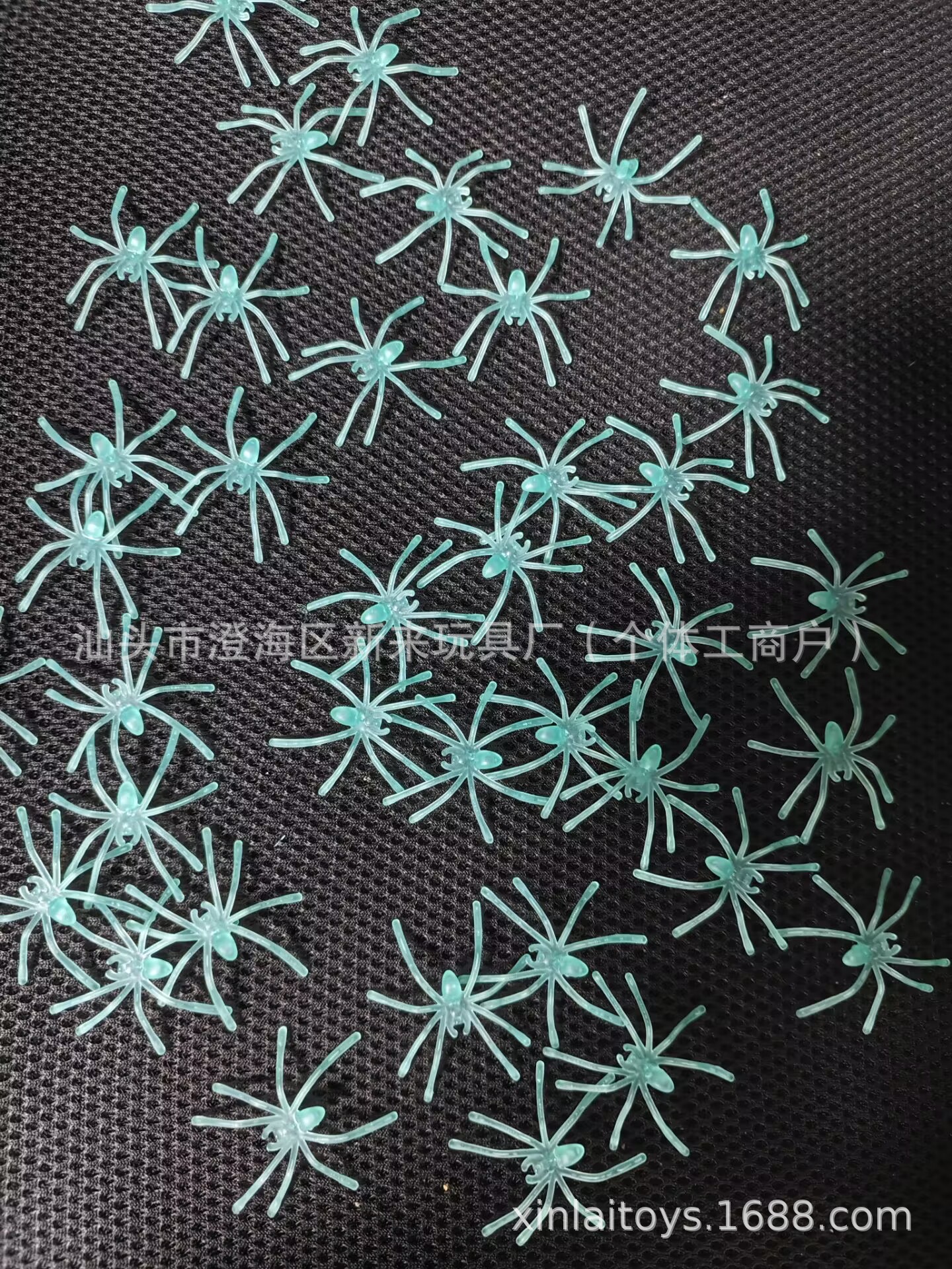 뜨거운 판매 형광 컬러 거미 5*4.5CM a