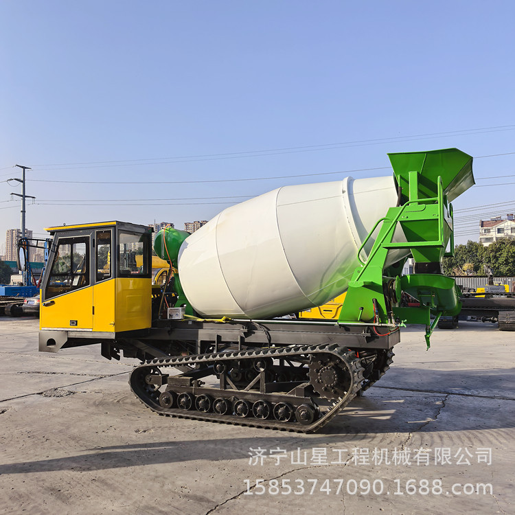 混凝土现场搅拌履带罐车野外基建全自动搅拌机25-30°爬坡运输车