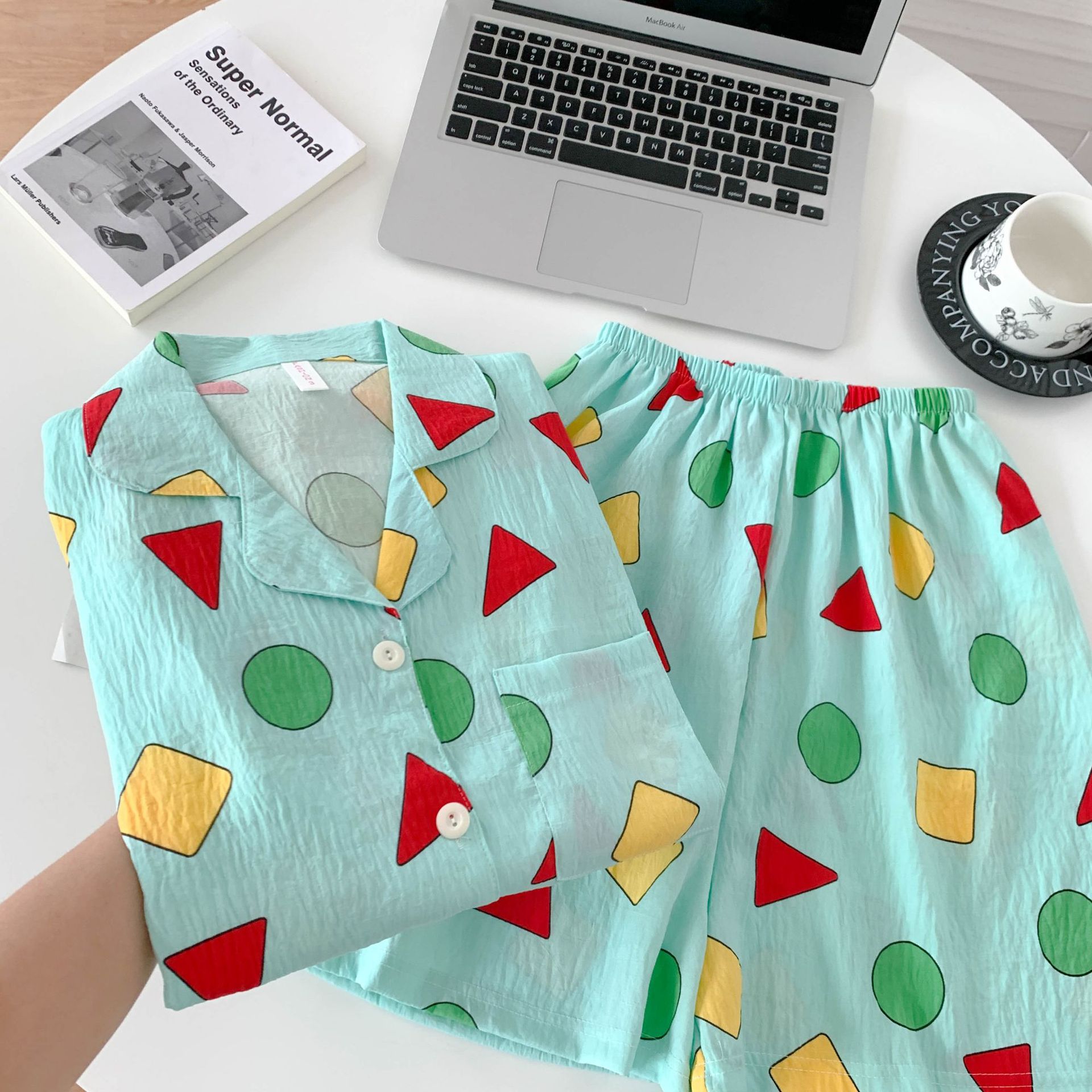 Al por mayor transfronterizo nuevo verano nubes de algodón dibujos animados mangas cortas pantalones cortos pijamas ropa de casa de mujer set ropa de casa de moda