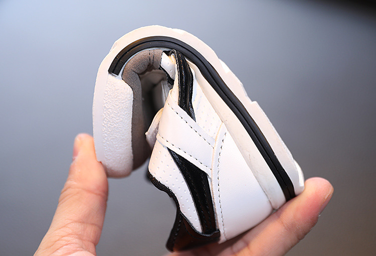 Andningsbara sneakers med kardborre för småbarn och bebisar_voghion.com