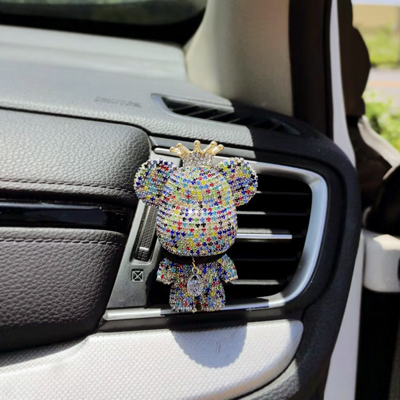Dibujos animados gran cabeza oso coche aire acondicionado salida de aire decoración coche perfume clip interior accesorios incienso clip aromaterapia hembra diamante