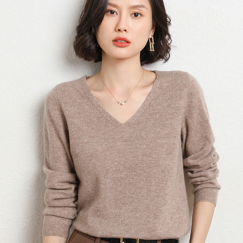 2026 Spring and Autumn New Style Women's Knitted Sweater V-Neck Long Sleeve Pullover Sweater Fashionable Thin Top 2026 Spring and Autumn New Style Women's Knitted Sweater V-Neck Long Sleeve Pullover Sweater Fashionable Thin Top