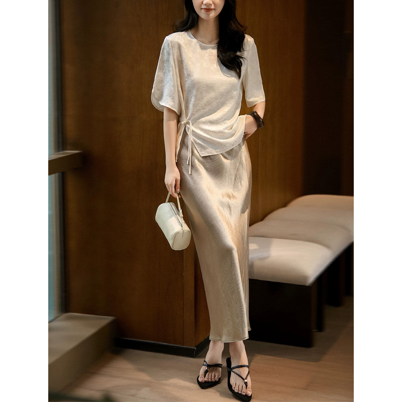 Dây buộc tóc nơ satin trắng ngọc trai — ngọc trai trắng chi tiết 3