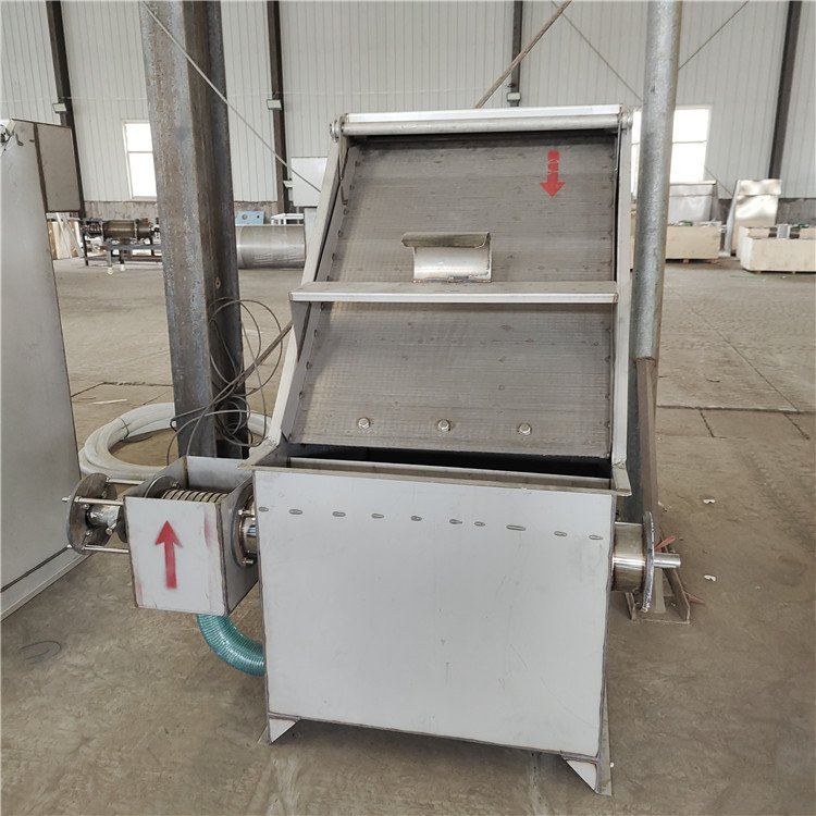 琪源 斜筛分离机 屠宰场污水处理设备 固液分离技术工艺特点