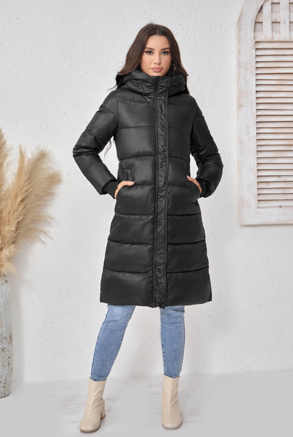 Langer Damen-Wintermantel mit Kapuze, dick gesteppt, modische und elegante Outdoor-Jacke, auch in großen Größen erhältlich_voghion.com