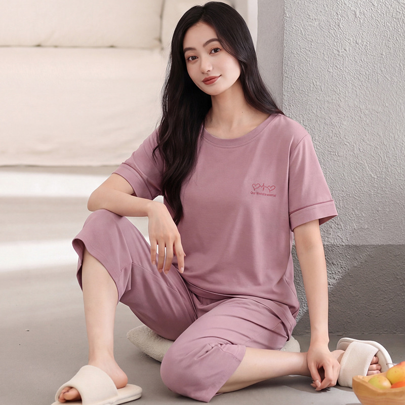 Pajamas for Middle-Aged Mothers That Can Be Worn Outside, Summer Short-Sleeved Cotton Capri Pants, Pure Cotton Pullover Loungewear Set for Middle-Aged and Elderly Women Pajamas for Middle-Aged Mothers That Can Be Worn Outside, Summer Short-Sleeved Cotton Capri Pants, Pure Cotton Pullover Loungewear Set for Middle-Aged and Elderly Women