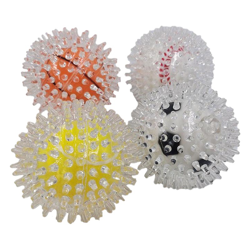 Suministro directo de fábrica Amazon TPR mascota gato perro resistente a mordeduras molar bola elástica perro saludable mordedura juguete Thorn Ball