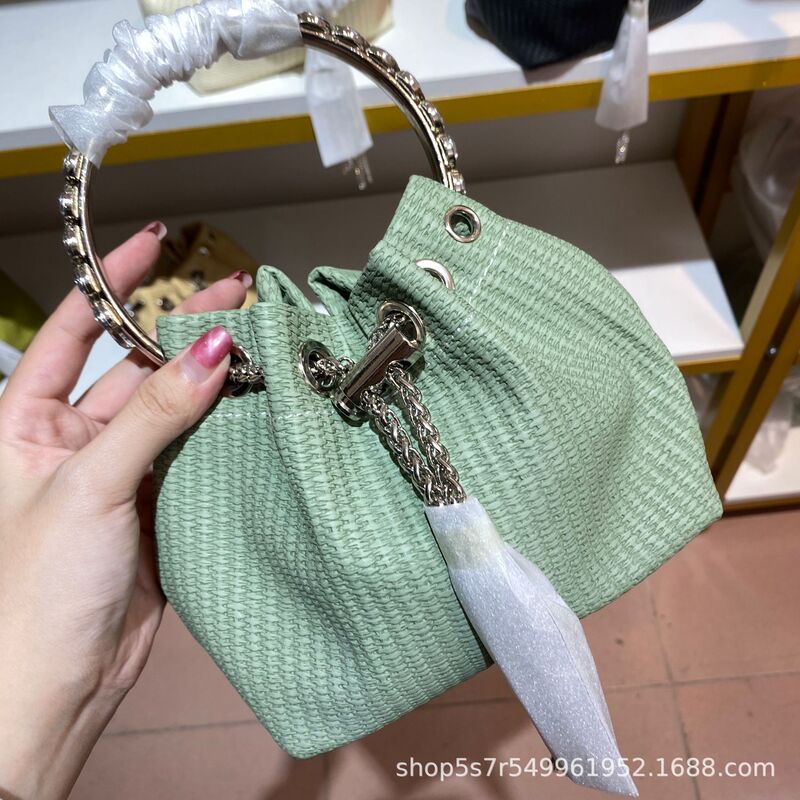 Straw Woven Embossed Leather with Rhinestone Snake Bone Chain Handle Small Bucket Bag Single Shoulder Quilted Vintage Handbag