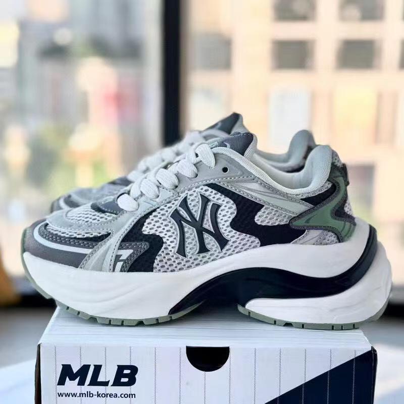 公司级新款 MLB张凌赫同款复古流浪鞋厚底增高老爹鞋NY运动情侣跑|undefined
