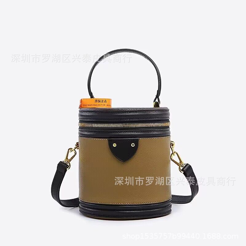 貯金箱