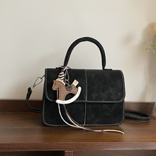 复古潮流手提小方包秋冬新款质感磨砂通勤风包韩版小众单肩斜挎包